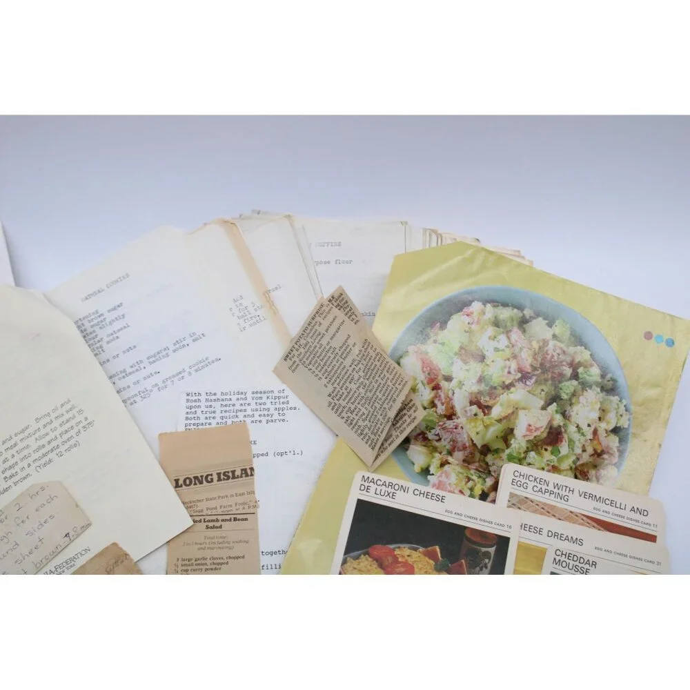 Lot Vintage Recipe Cards Pages handwritten Newspaper Clippings 94043
